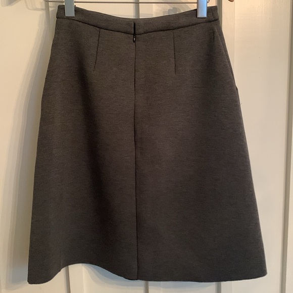 NWOT Ponte knit charcoal heather grey A-line skirt - Picture 4 of 7